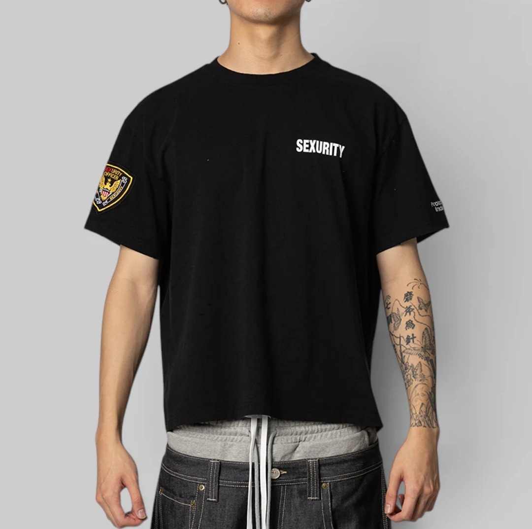 Streetwear Brand Vintage - Camiseta Oversized Masculina Americana Desgastada com